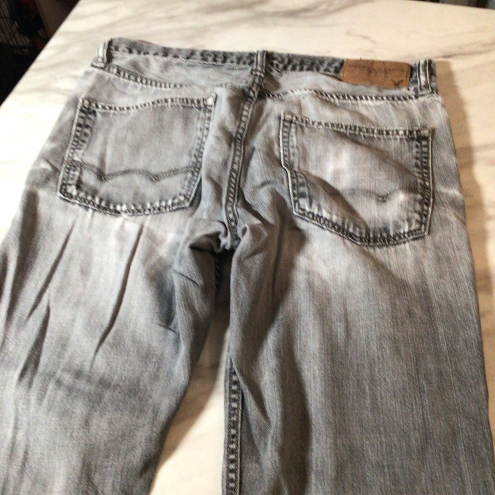 Men's American Eagle Outfitters Slim Straight Jeans 30x32 Grey Wash Frayed Hems - Picture 10 of 13